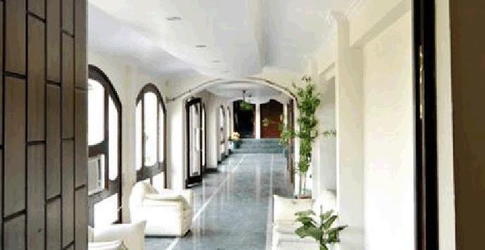 Gajraula Haveli Resort מראה חיצוני תמונה