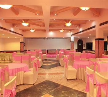 Gajraula Haveli Resort מראה חיצוני תמונה